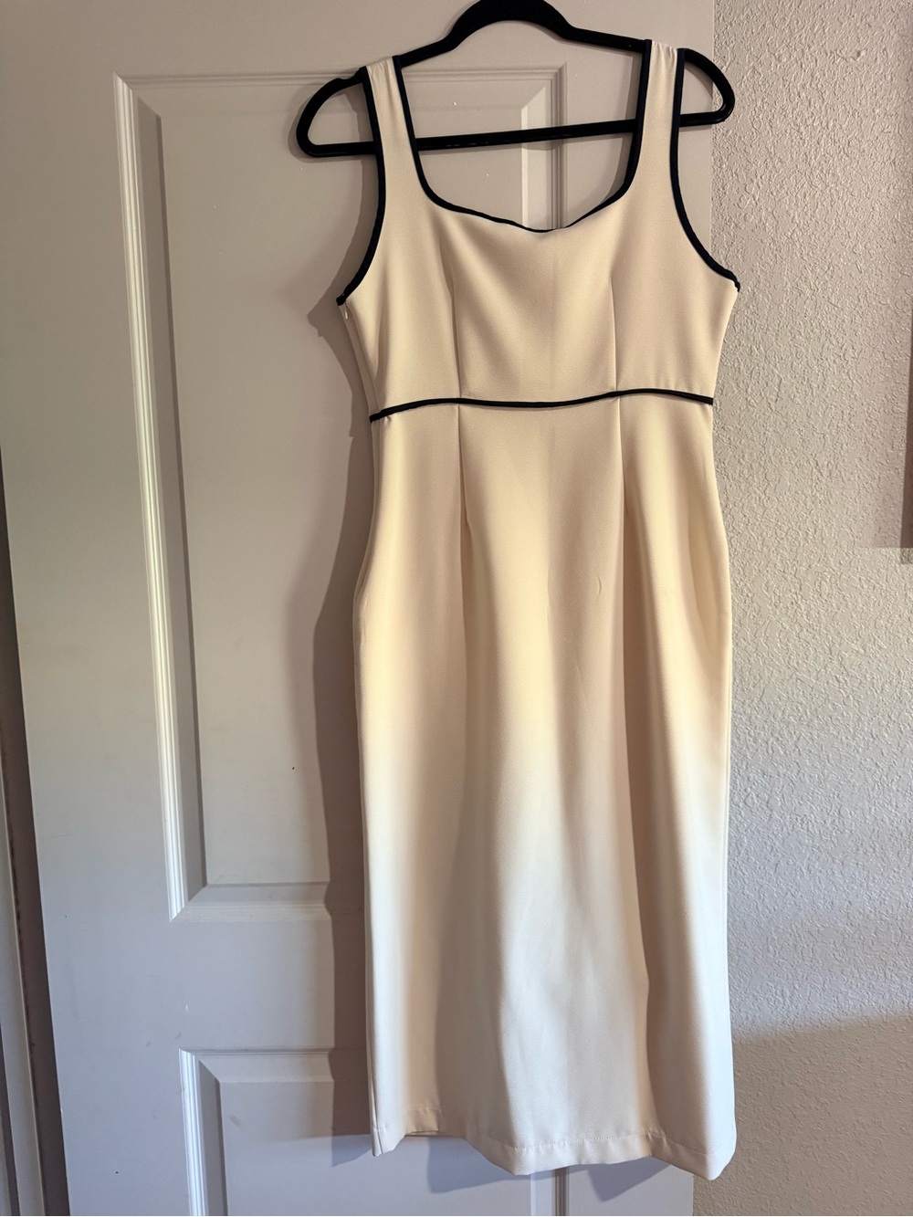 Zara Cream Midi Dress with Black Piping and Gold Buttons - Picture 2 of 2
